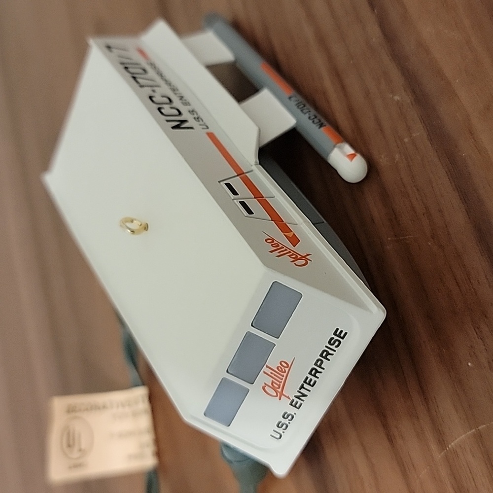 Hallmark Keepsake Ornament Shuttlecraft Galileo Enterprise Magic Voice & Light